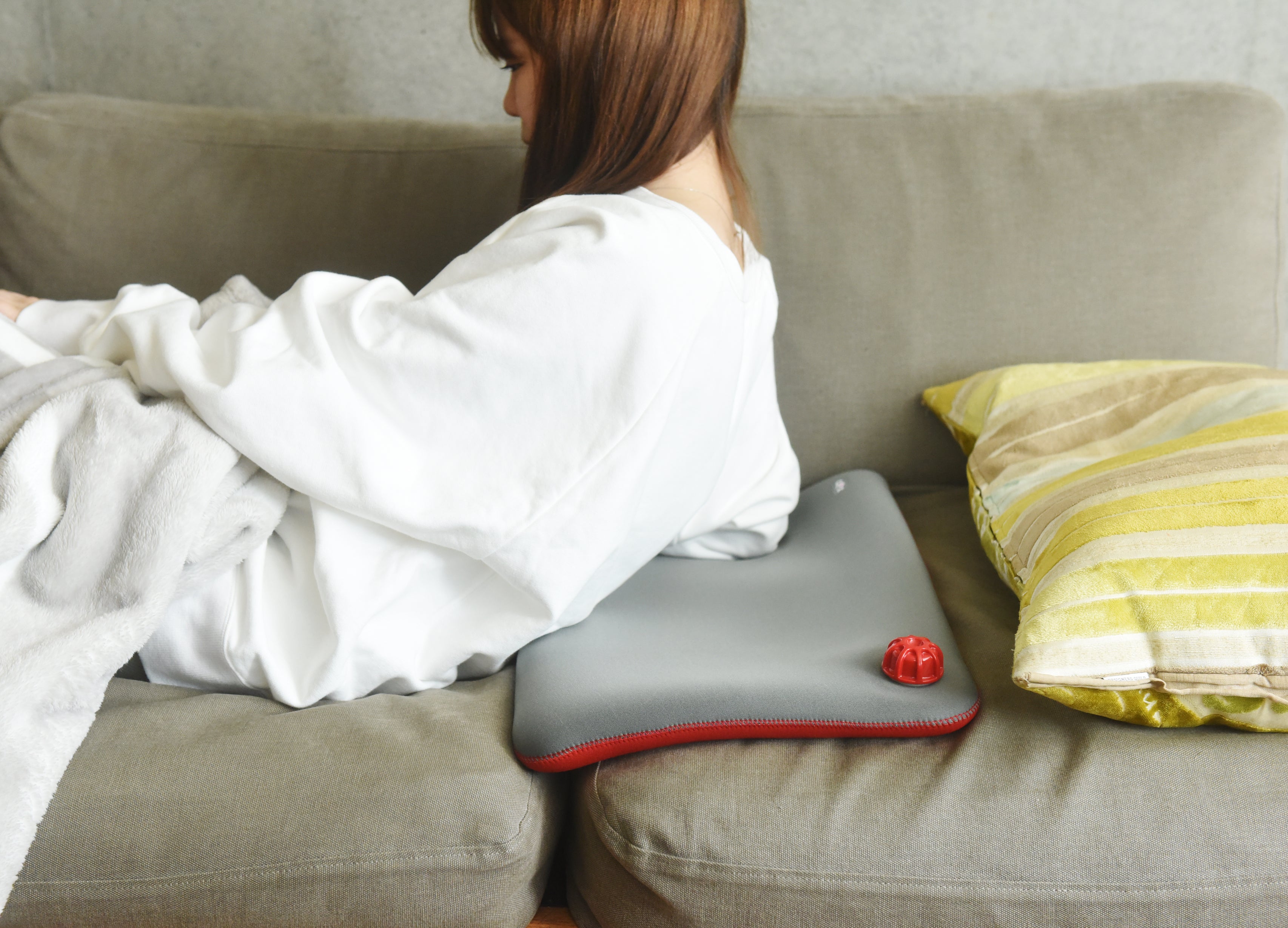 クロッツ やわらか湯たんぽ 座ぶとんタイプ（穴なし） – クロッツ