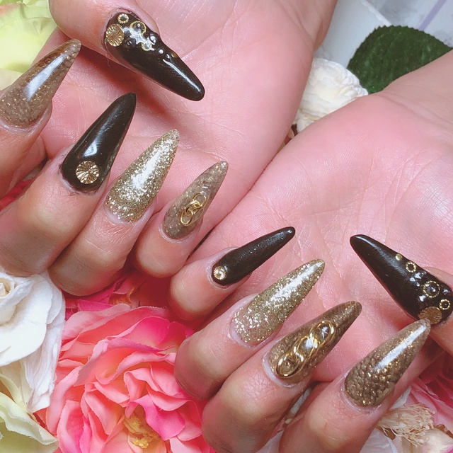 nail&school chouchourouge｜岩塚のネイルサロン｜ネイルブック