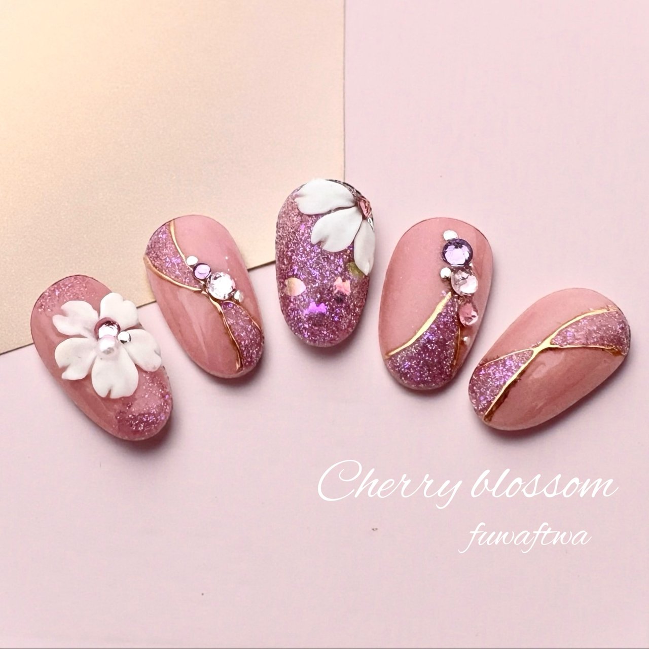 春/入学式/ハンド/ホワイト/ピンク - fuwafuwa-takakoのネイルデザイン