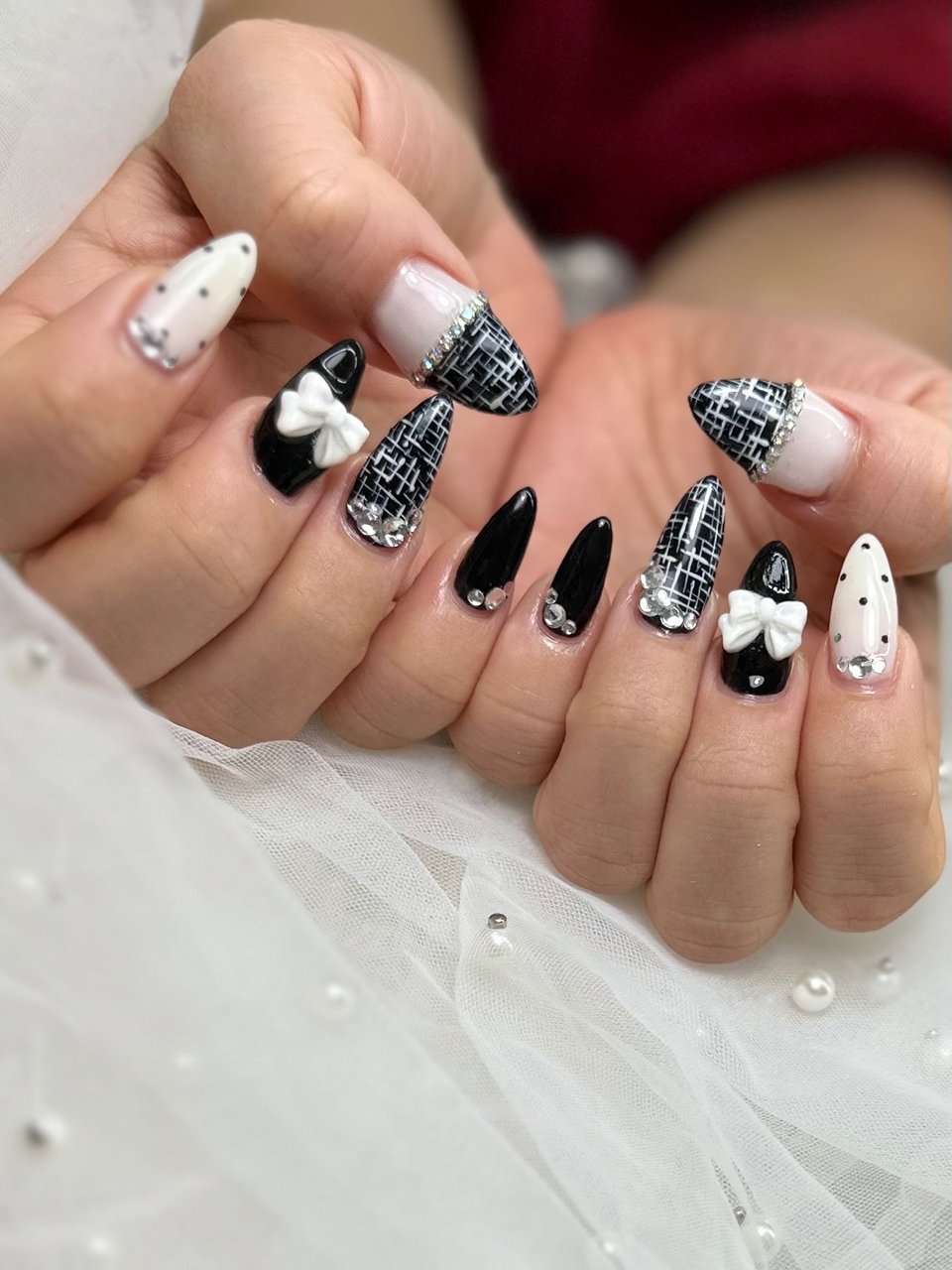 冬/ハンド/ツイード/ミディアム/ポイント - Galleryのネイルデザイン