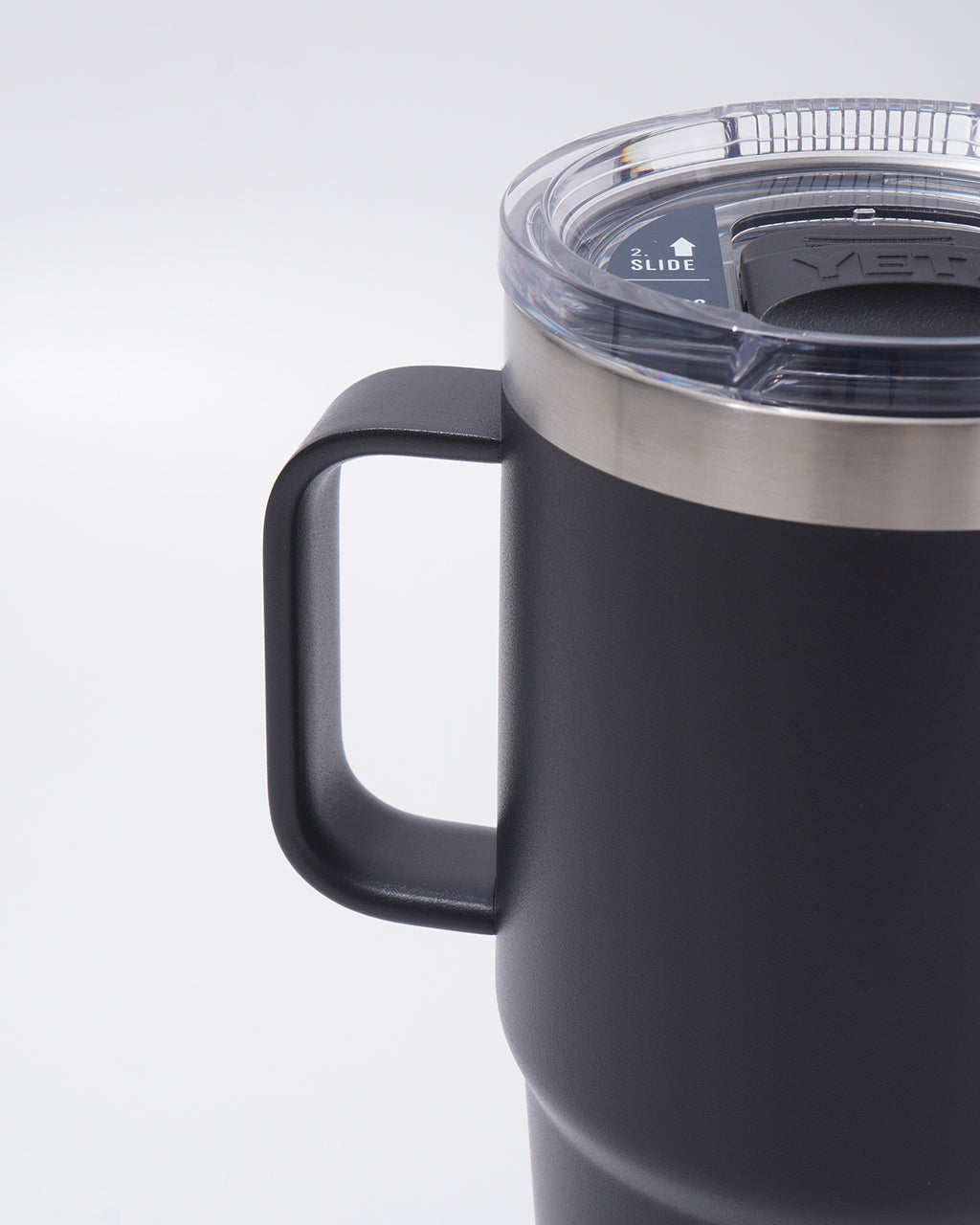 YETI RAMBLER 20oz TRAVEL MUG / 591ml