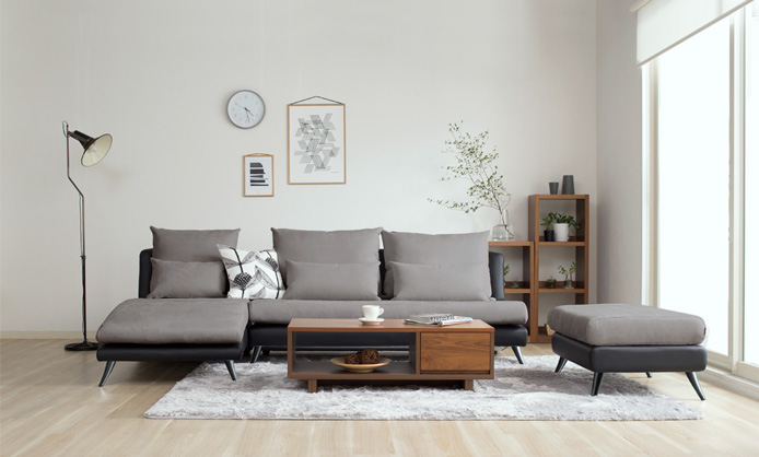 リラックスを形にした美しいカーブを描くデザイナーズソファ クルー