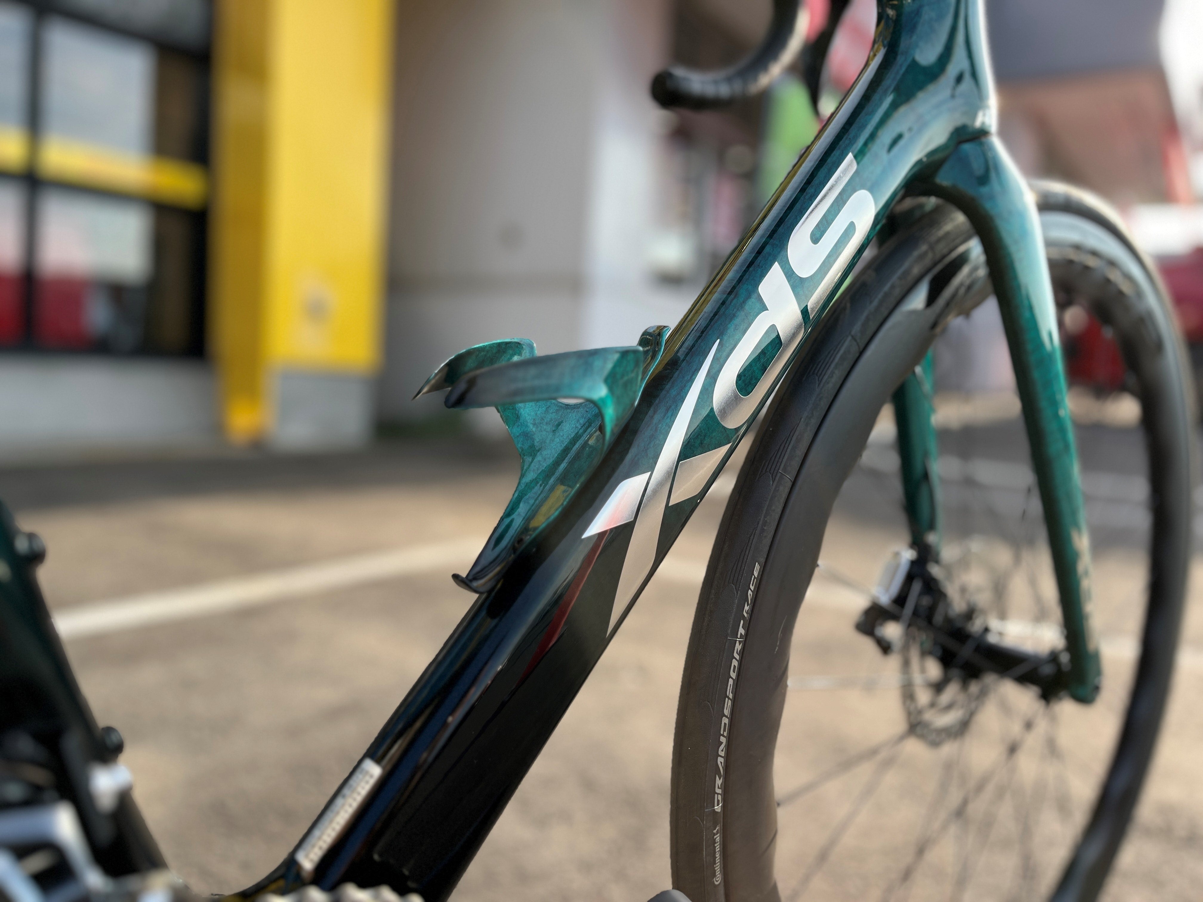 限定商品】XDS SPLASH フルカーボン ロードバイク 【アウトレット】