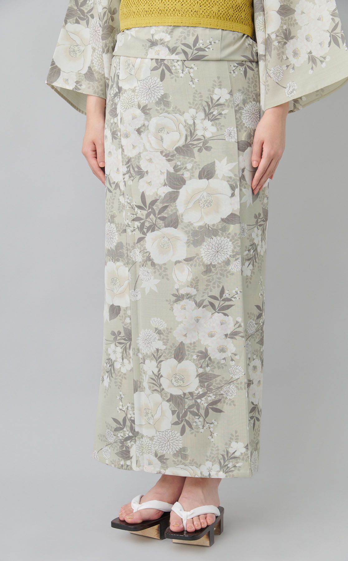 ふりふ（furifu)｜浴衣椿うさぎレース