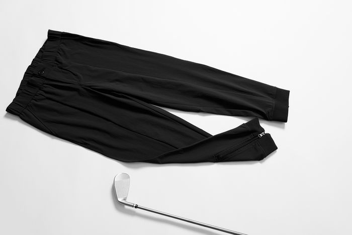 SLDO.」のパンツをはくだけでスタイルは見違える 【忙しい大人がカッコ