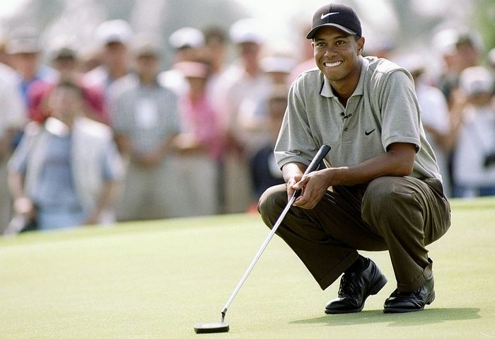 タイガー・ウッズ使用のパター2本がオークションで20万ドル超え！ 2700