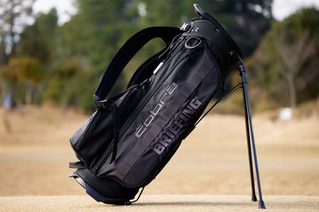 写真] コブラ×ブリーフィング CR-4 COLLABORATION CADDIE BAG＜CR-4