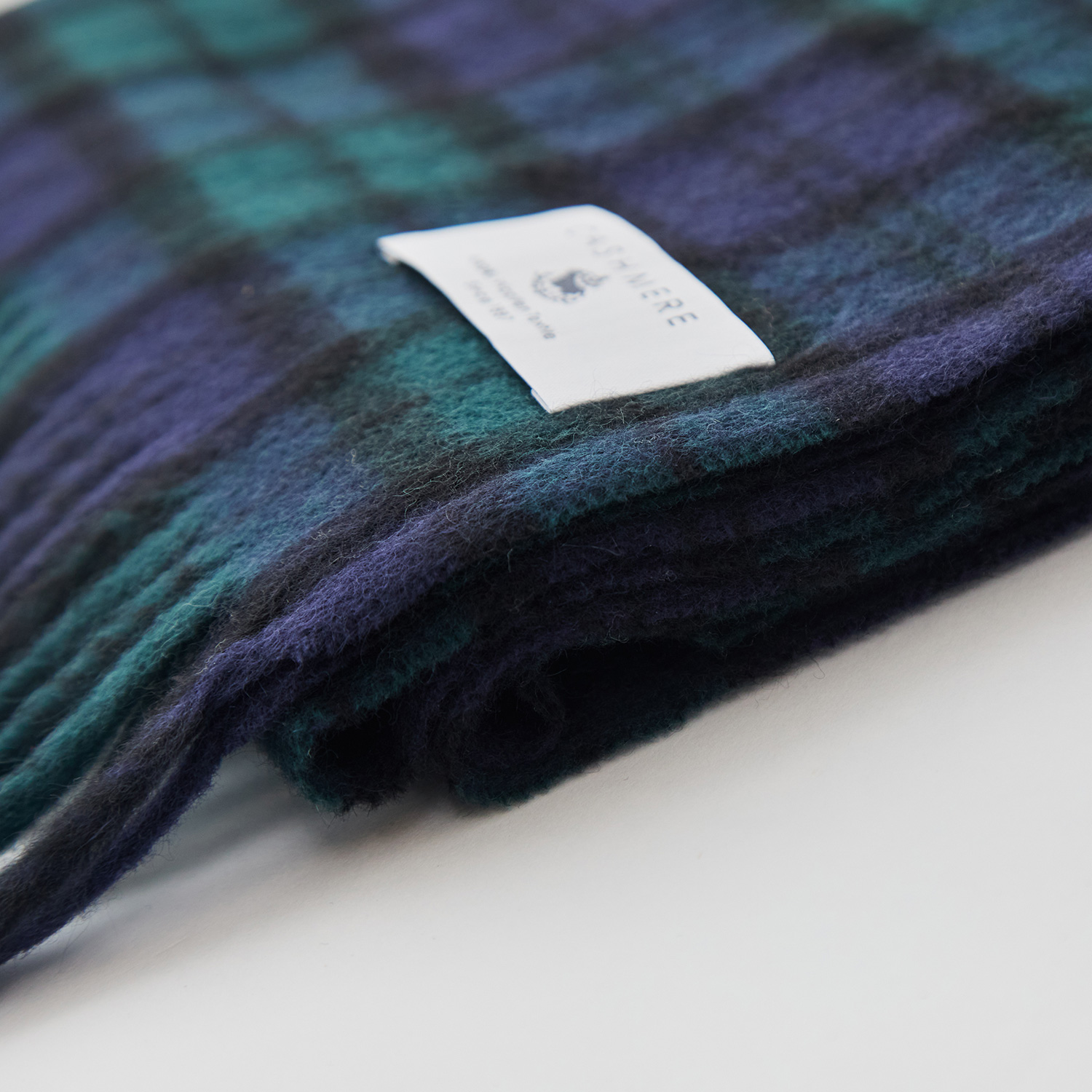 新商品】最上級カシミヤ100%“コンパクト”マフラー ～ふわふわ軽い付け