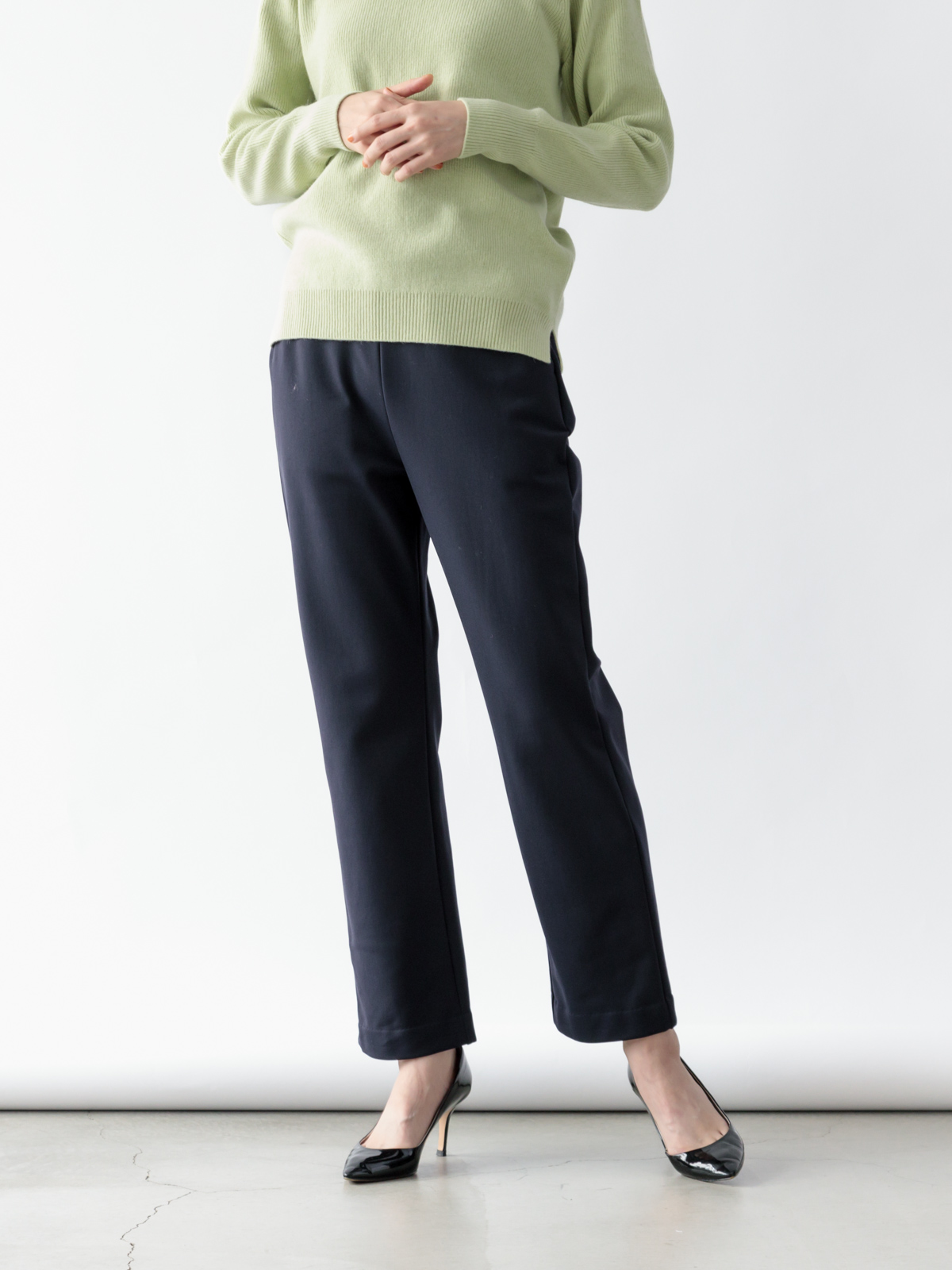 360°ストレッチの裏起毛ストレートパンツ/ネイビー | Factelier