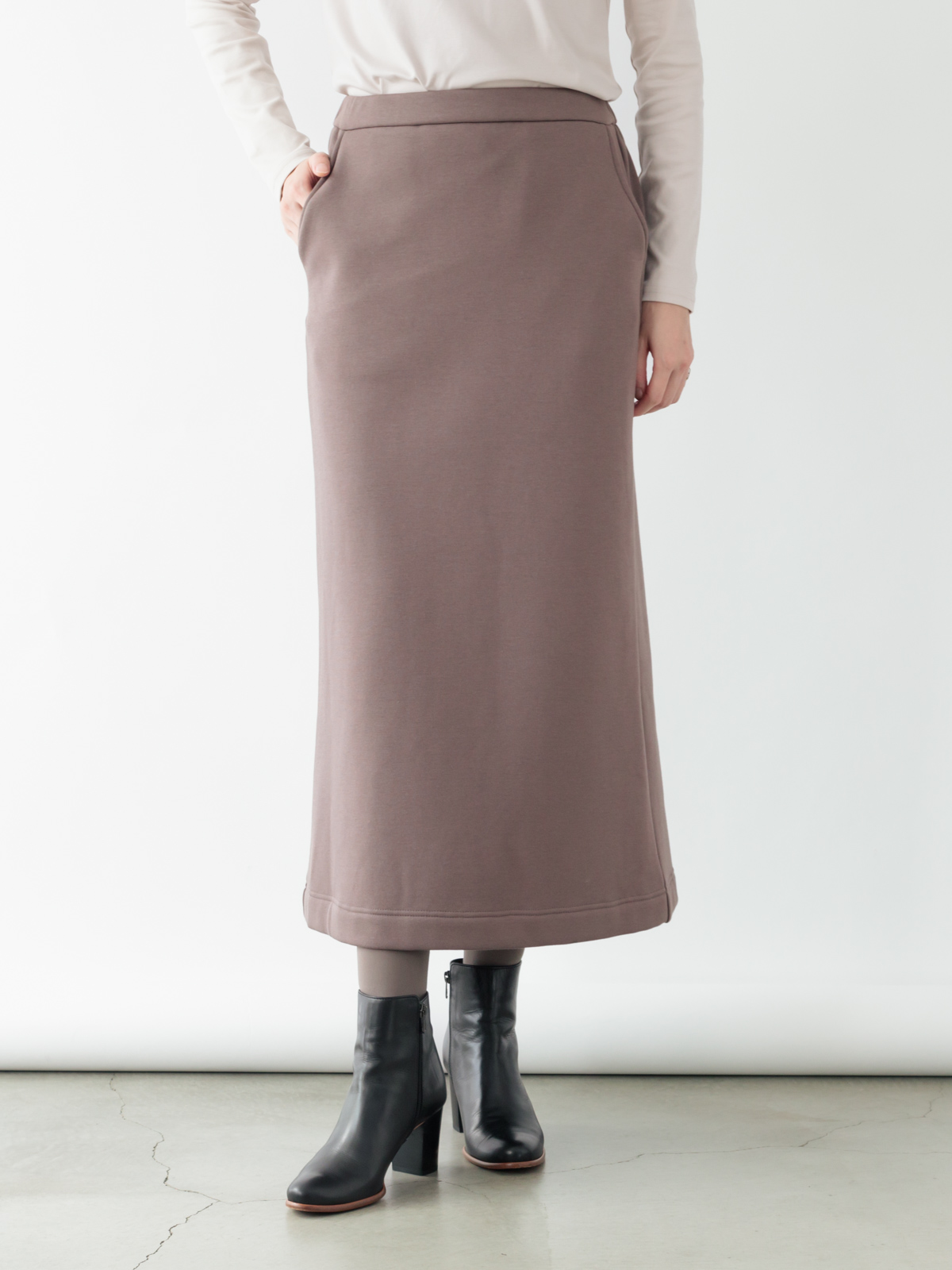シルクタッチの高密度ブランケットスカート/モカ | Factelier