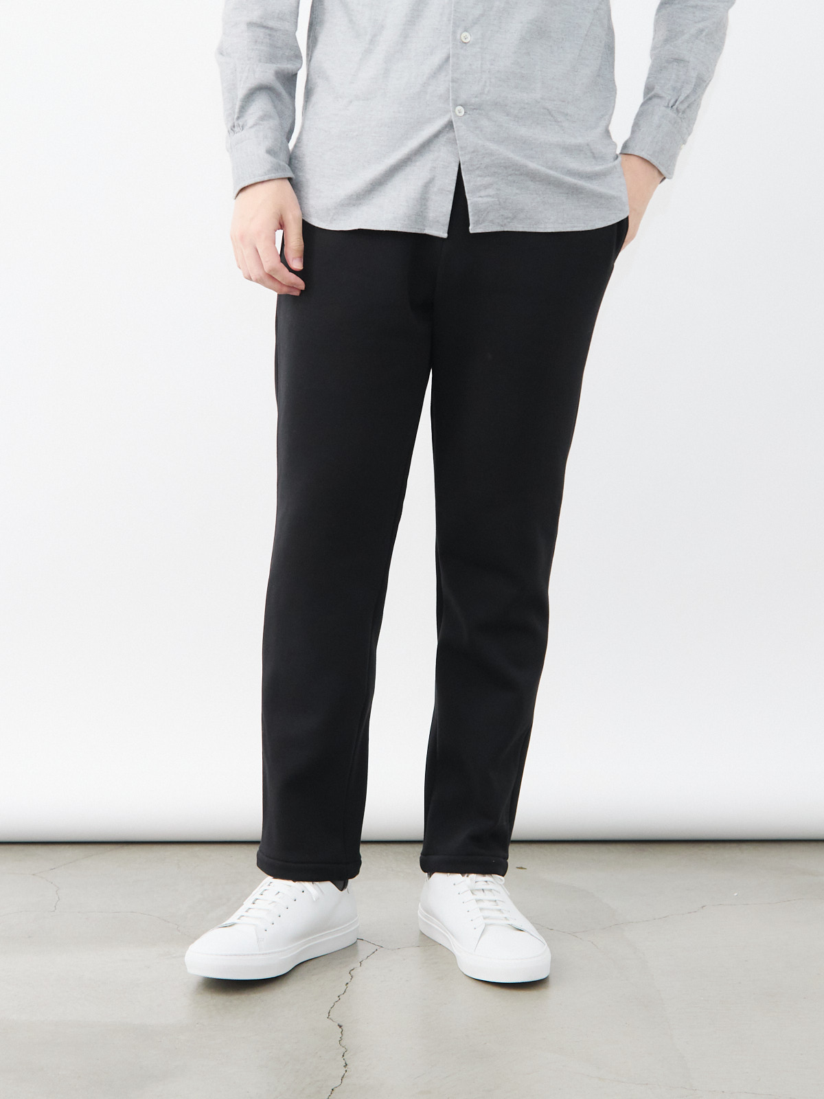 mutaMARINEGOLF 新品・未使用品 暖かテーパードパンツ け*じ様