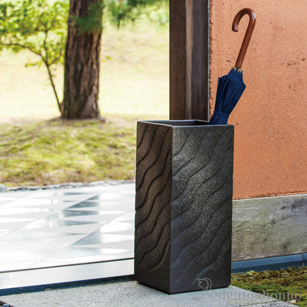 信楽焼傘立て 大容量❗特大斜透かし 高さ47cm 信楽焼傘立て 大