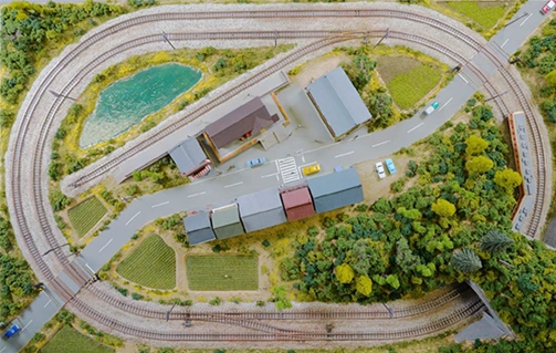 はじめてつくる本格鉄道ジオラマ | デアゴスティーニ公式