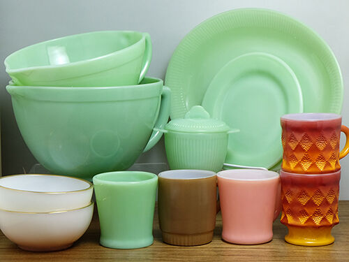 今日はファイヤーキングの「ジェダイ」と「カラー」のアイテムを