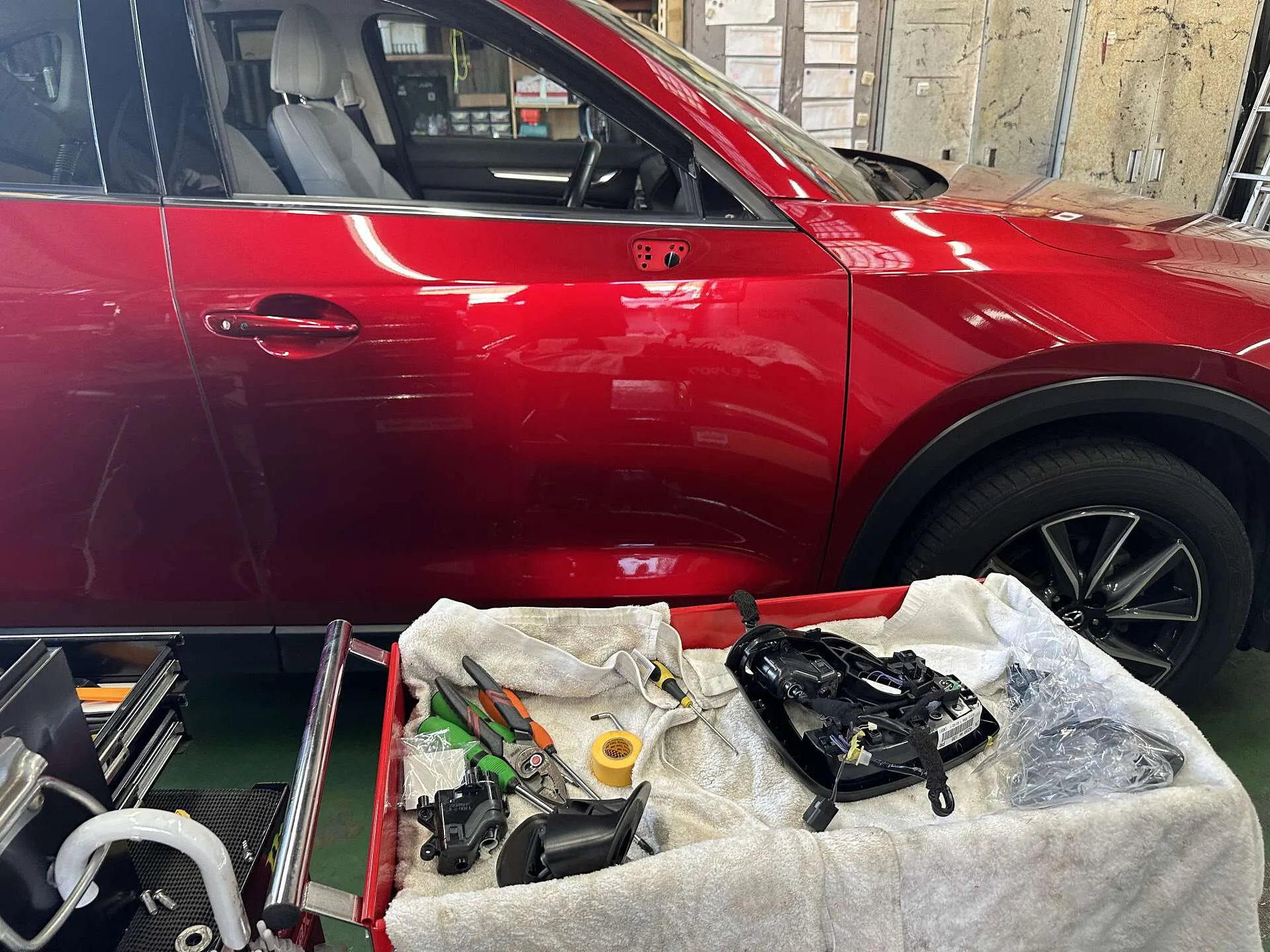 マツダ CX-5 ドアミラー電格不良 モーター交換│尾張旭市 車検・整備