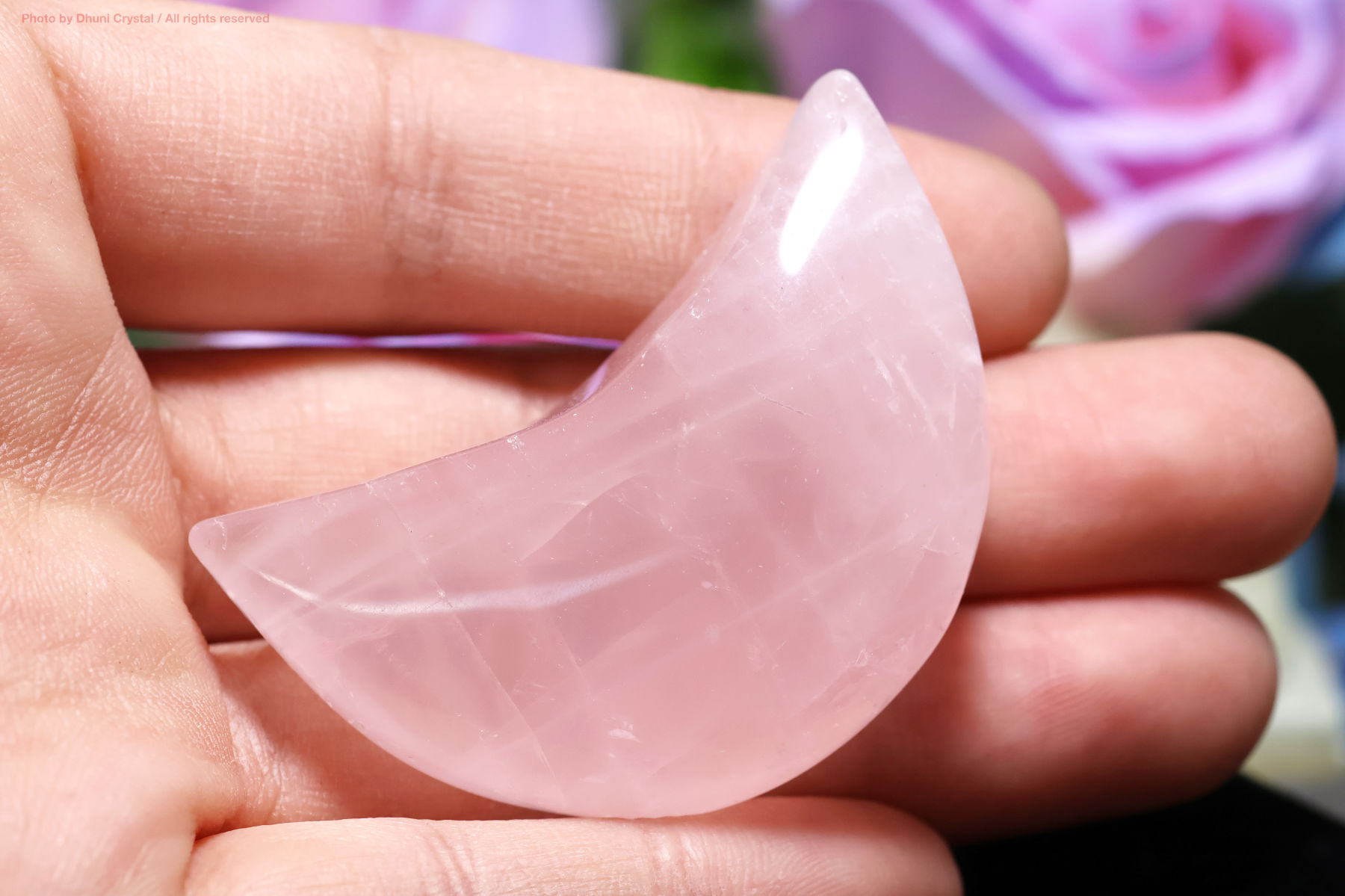 ローズクォーツ 愛と癒しをもたらす優しいピンクの天然石