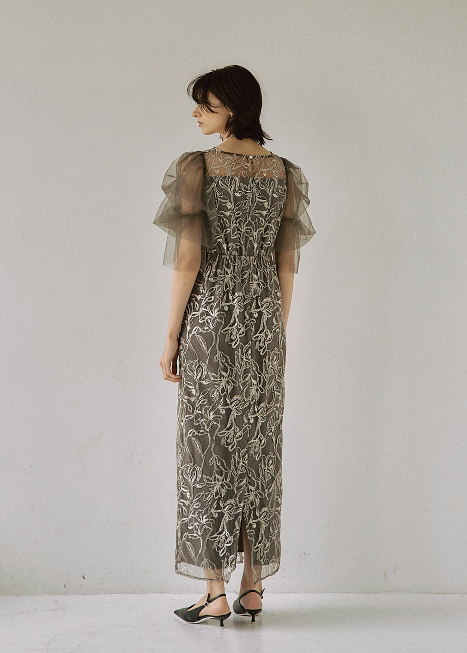 Fluffy sleeve pencil dress|LE'RURE