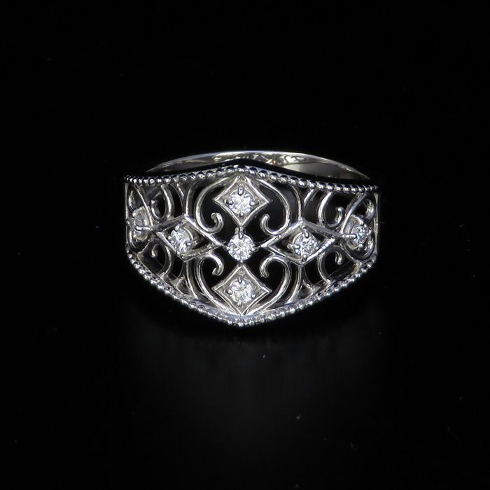 プラチナ900 ダイヤモンド リング J235495 | ユキザキセレクトジュエリー