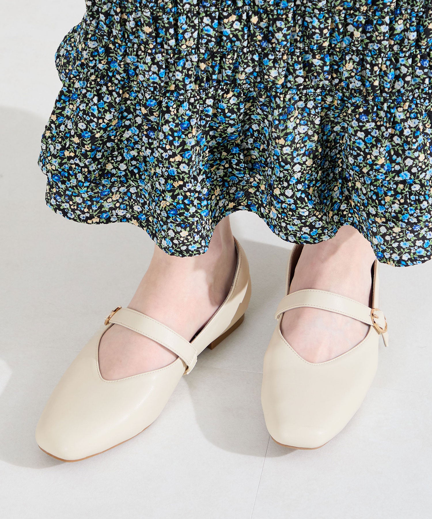 ワンストラップ甲深パンプス/62113 – ORIENTALTRAFFIC