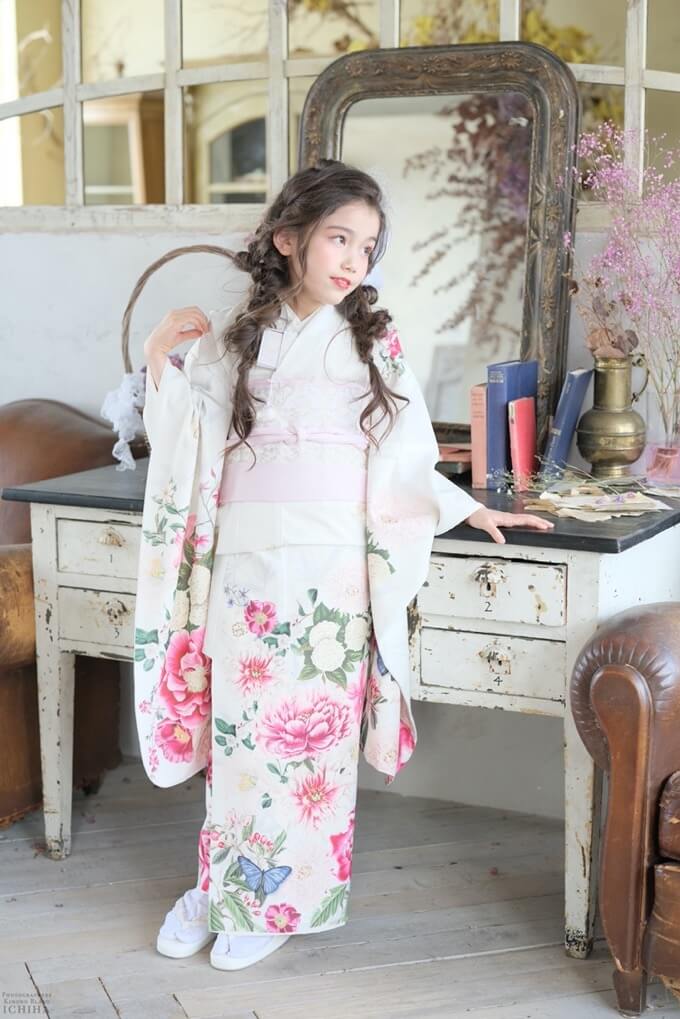 七五三 7歳振袖 111白 七五三 7歳振袖 111白 七五三 7歳振袖