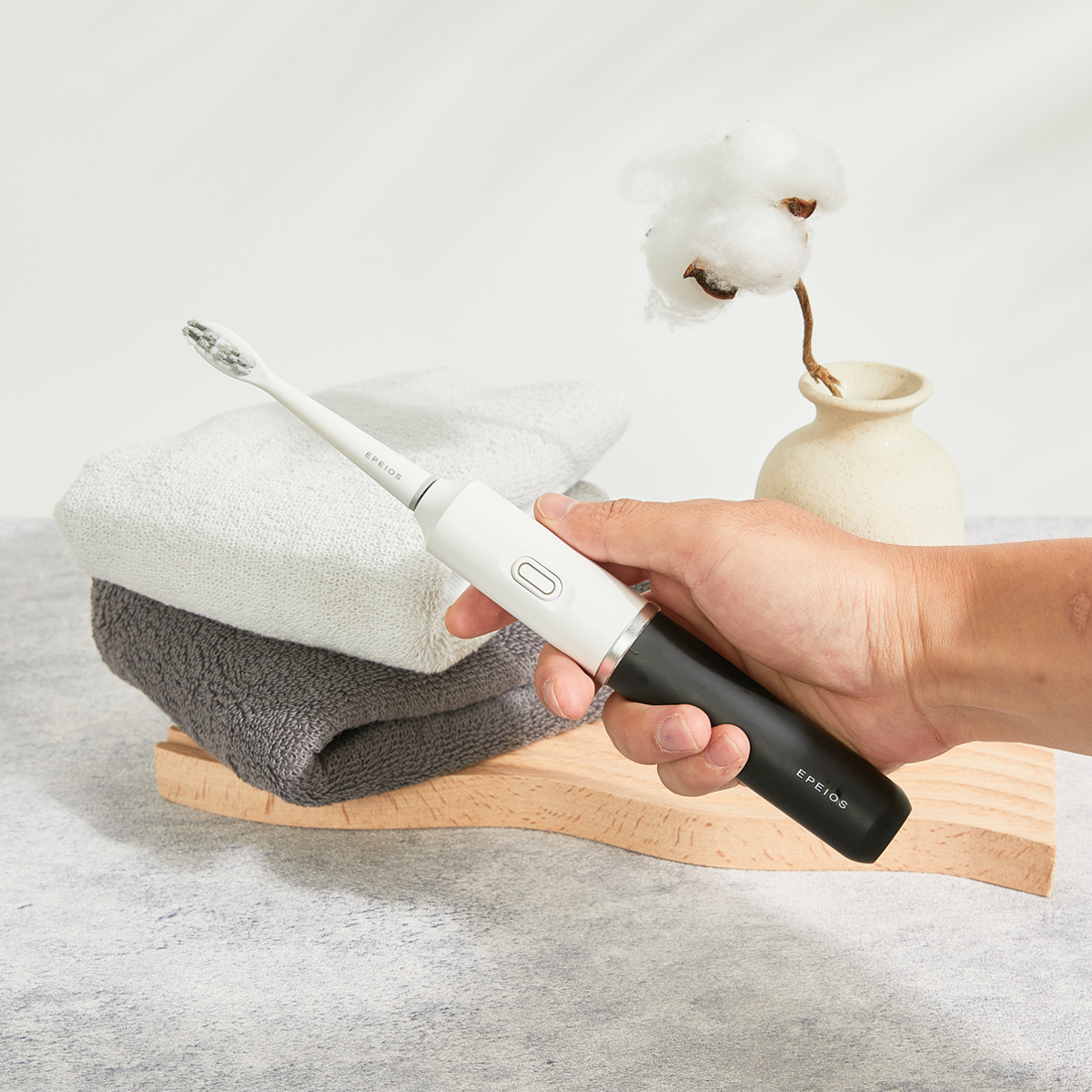 OKare! GO トラベル電動歯ブラシ ET006｜シリーズ累計22万台・3年連続