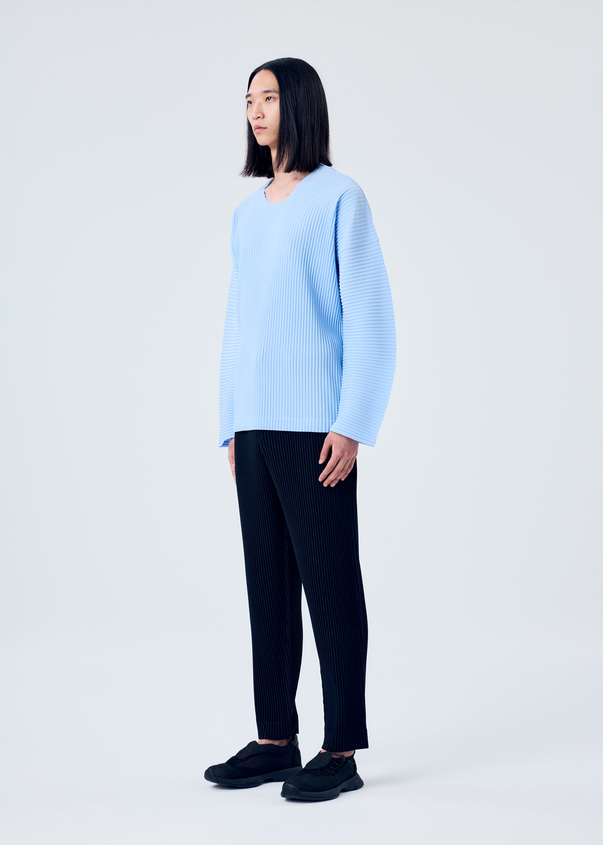 MC JANUARY Top Midnight Blue – ISSEY MIYAKE EU