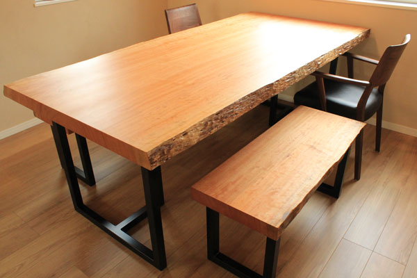 一枚板・無垢テーブル専門店 Eury dike