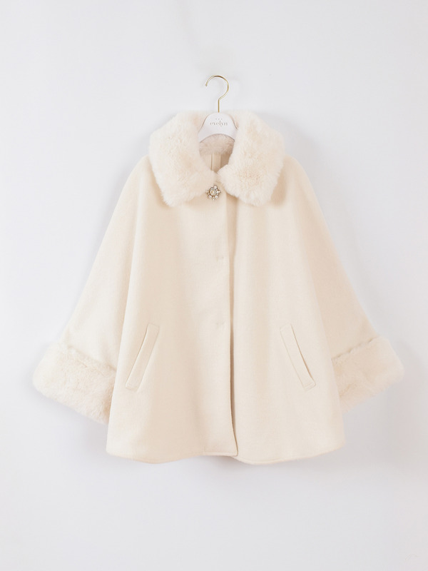 ビジューポンチョコート｜evelyn（エブリン）公式通販サイト