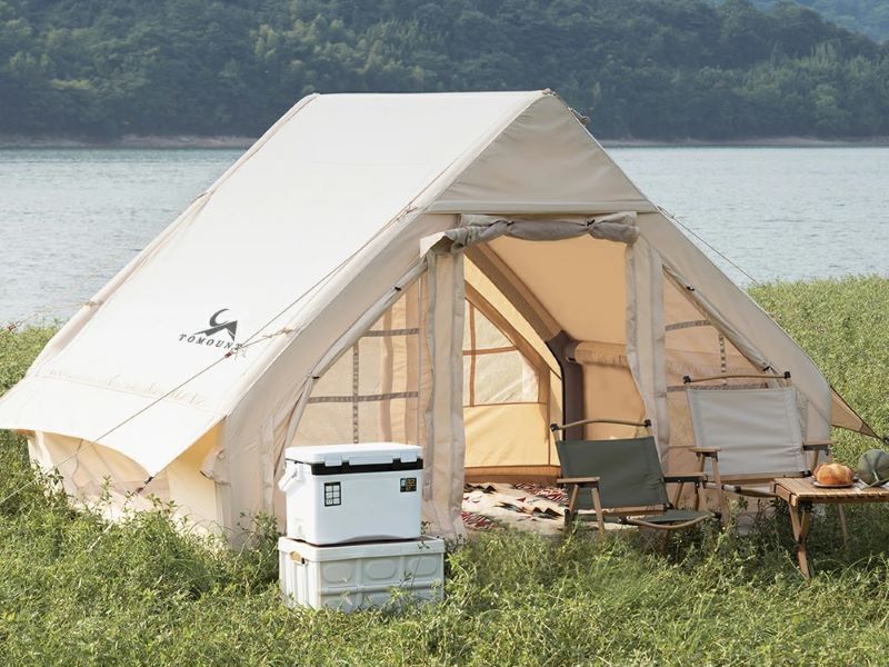 インフレータブルテント レンタルなら東京 大阪 全国各地へ配送可能な