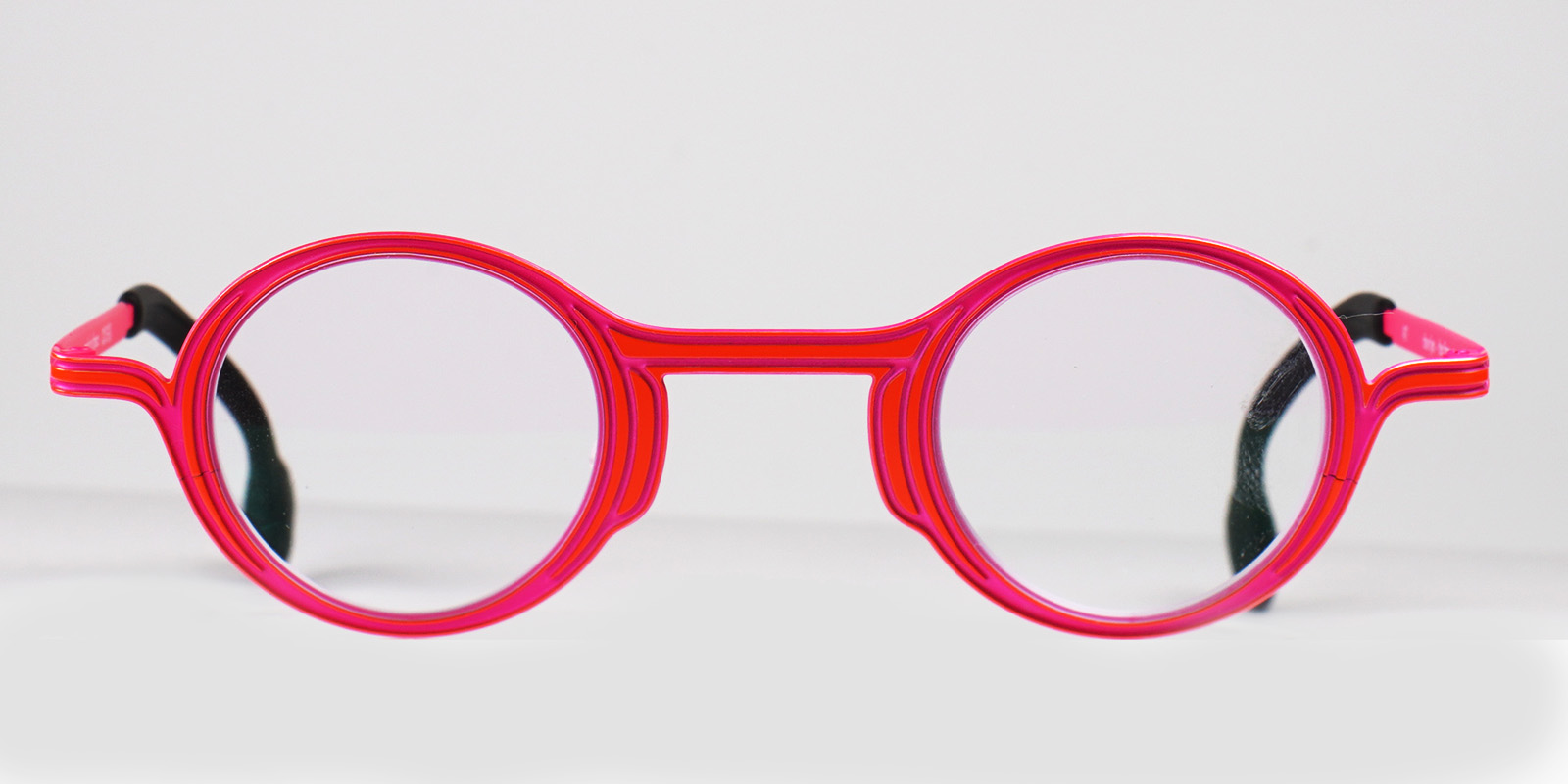 Theo | 取扱いブランド | EYE CARE SYSTEM 綱島のメガネ