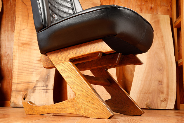 GTチェア（4/5 FAIRLADY Z）｜デンモータース - 木工のデン