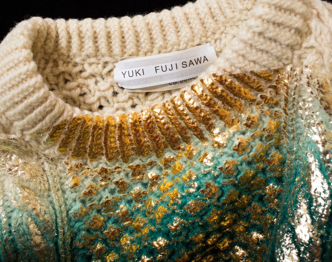 インタビュー】ユキ フジサワが新境地へ、人気のアランニット帽に込め