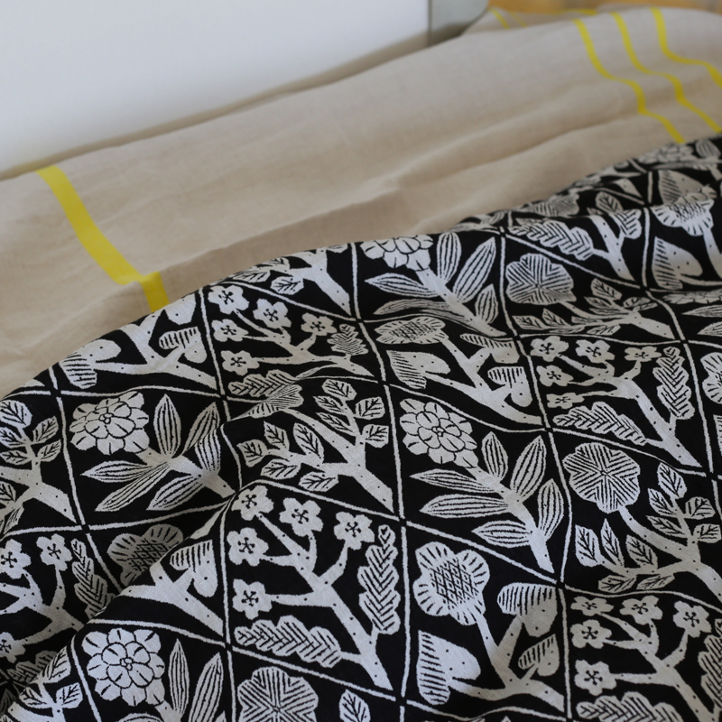 鹿児島睦・ラプアンカンクリ KUKAT ブランケットの通販- FAVOR (北欧