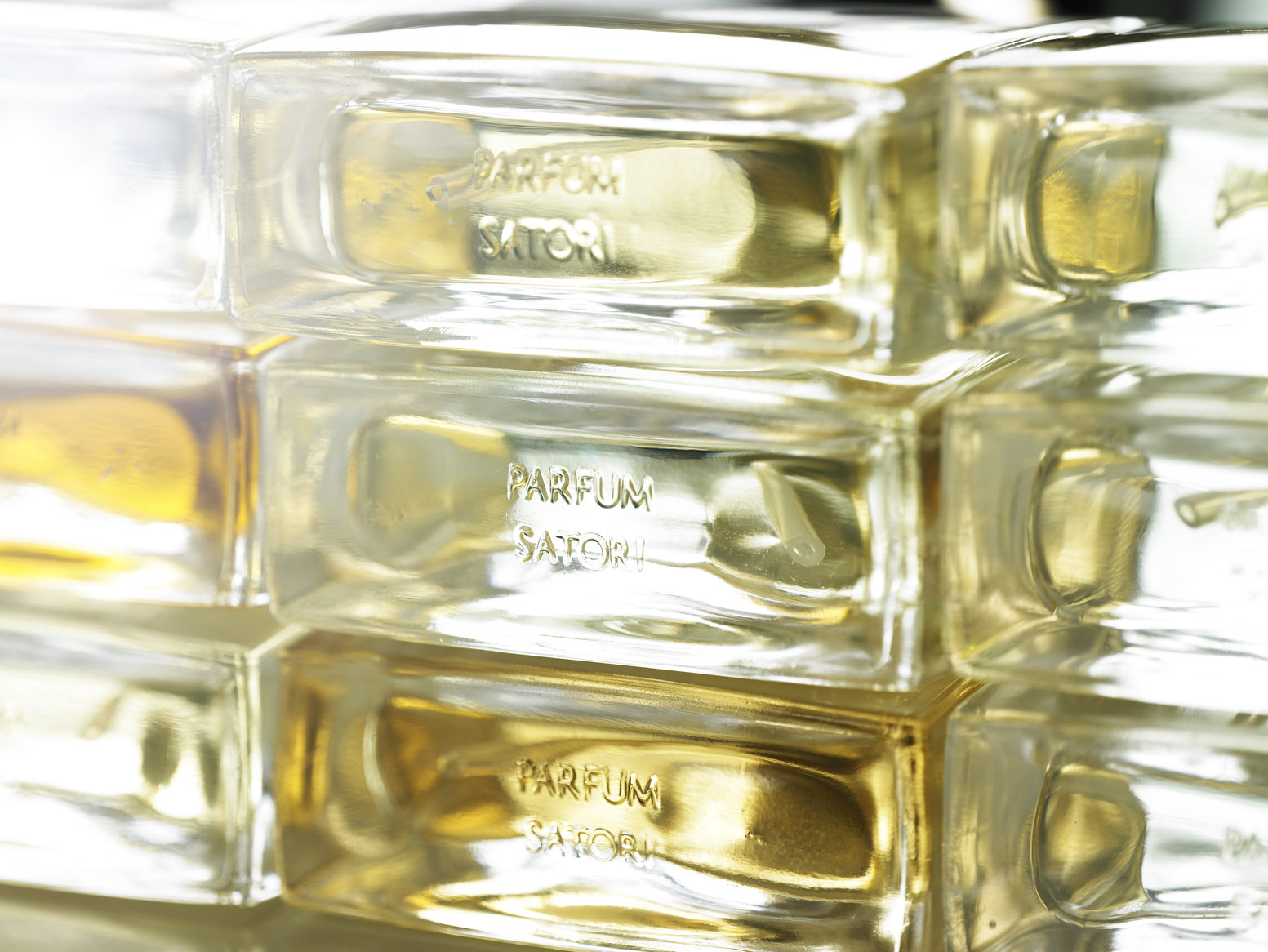 Murasaki no Ue (Lady Murasaki) Parfum Satori perfume - a fragrance