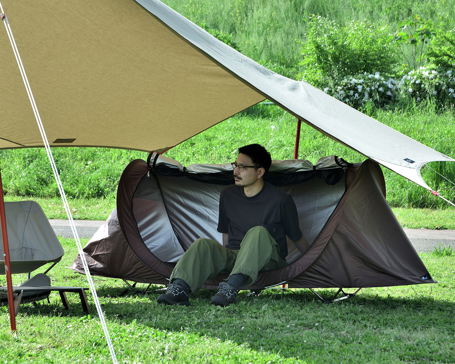 値引き】FIELDOR ポップアップテント 3人用 黒 FIELDOR ポップアップ