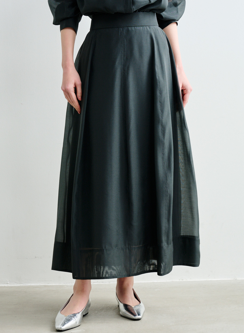 シアーフォルムスカート｜LOUNIE（ルーニィ）公式サイト／公式