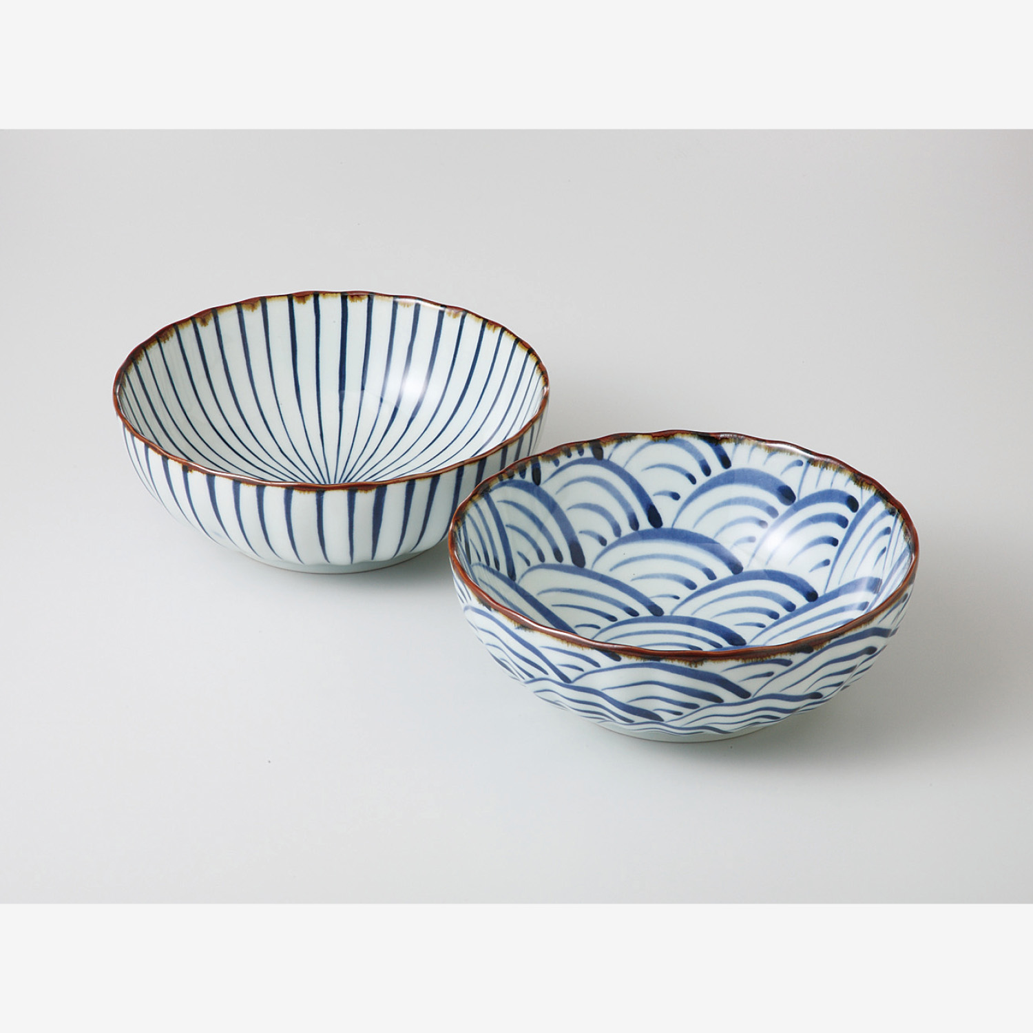 Price Gift｜染付絵変り 多用鉢ペア｜西海陶器 | SAIKAI B-SHOP｜西海