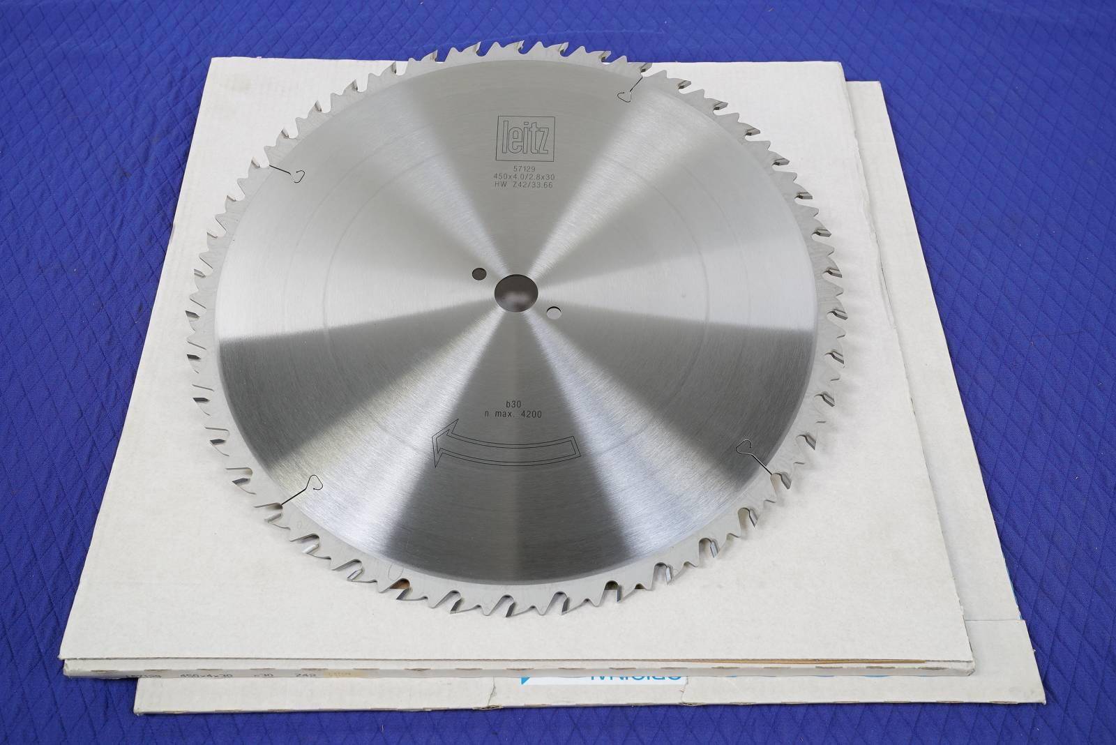 Auktion LEITZ Satz Sägeblätter XXXx30