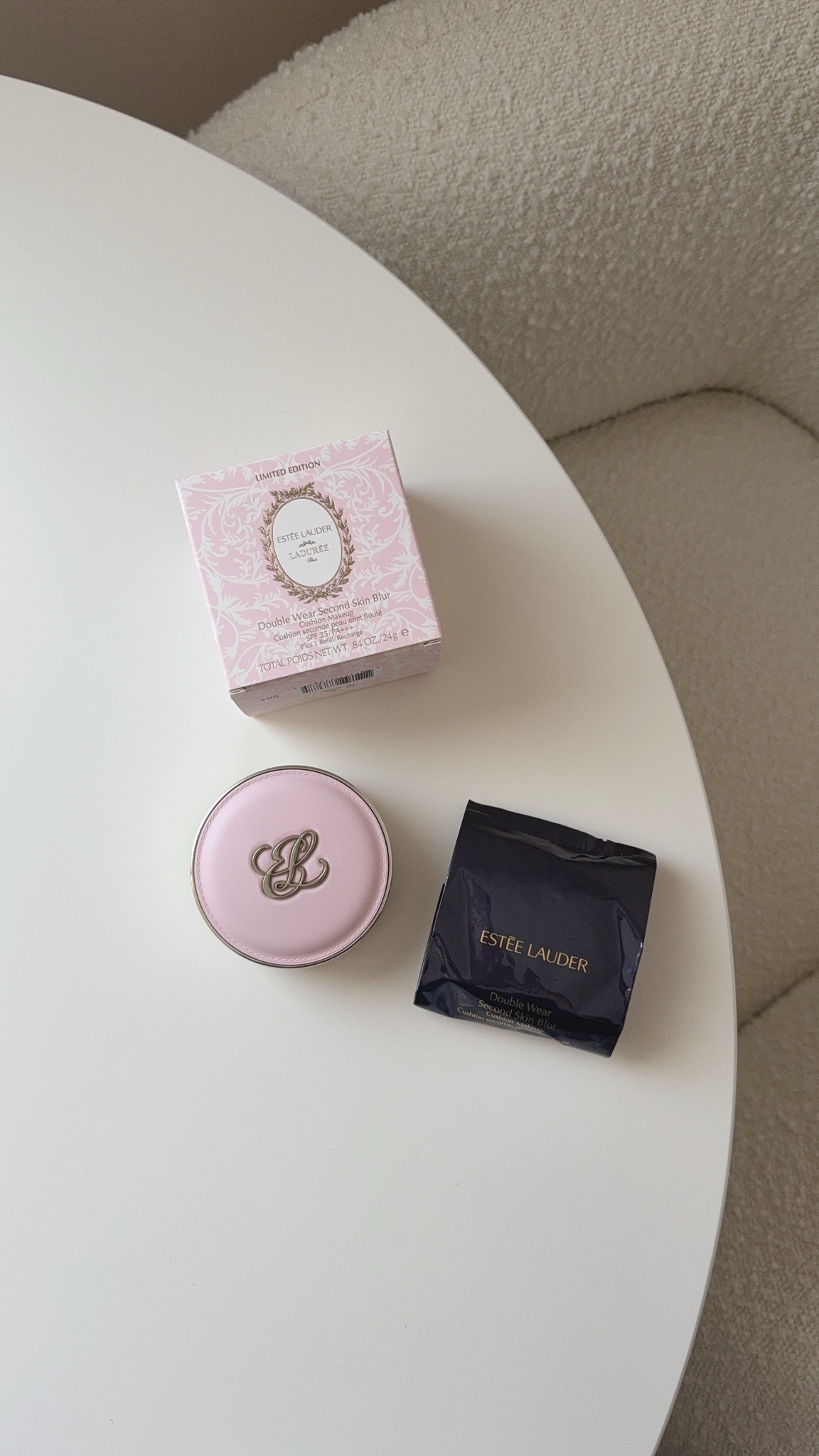 エスティ ローダー / ダブル ウェア セカンド スキン ブラー