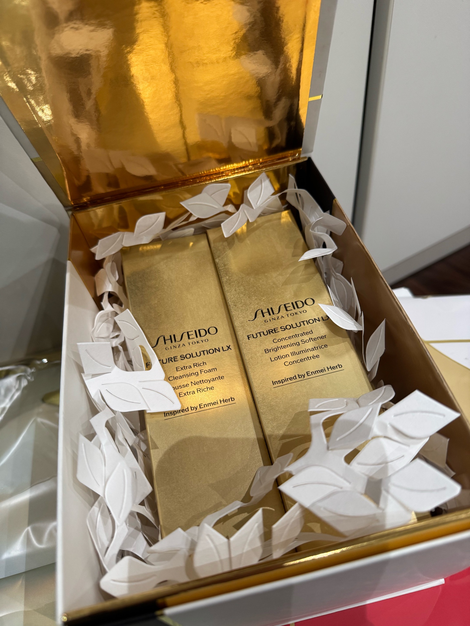 SHISEIDO / フューチャーソリューション LX コンセントレイティッド