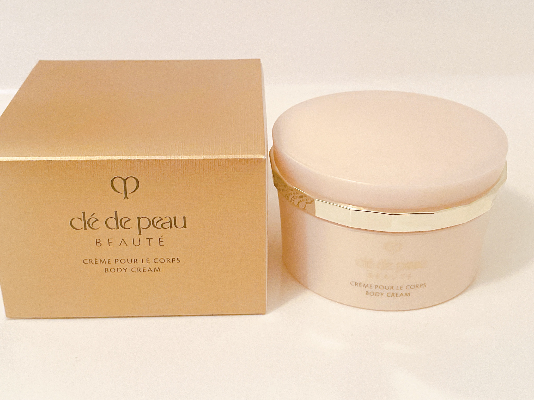 クレ・ド・ポー ボーテ / クレームプールルコールの公式商品情報｜美容