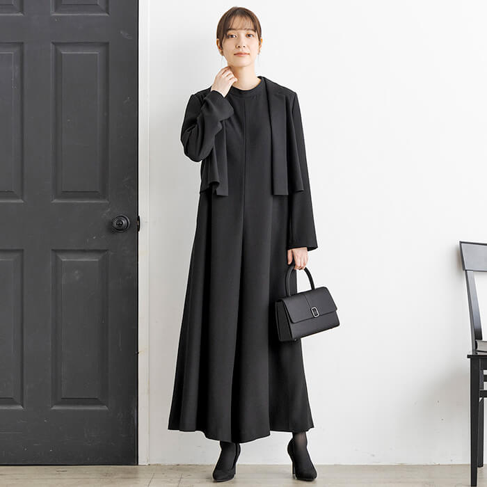 ドレッシーなオールインワンスーツ 9号・ブラック｜東京ソワール