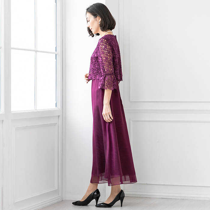 レース×オーガンのフレアーワンピース 7号・ボルドー｜東京ソワール