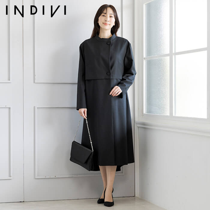 緩やかなAラインのスタンドカラーコート 9号・ブラック｜東京ソワール