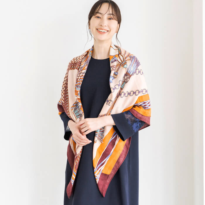 マニプリ｜タッセル柄のウールシルクストール ・ワイン｜東京ソワール