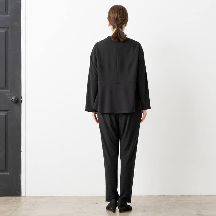 洗えるONOFFブラックフォーマル／テーパード M・ブラック｜東京