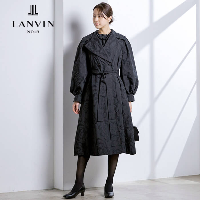 ローズ柄シルクジャカードのコート 9号・ブラック｜東京ソワール