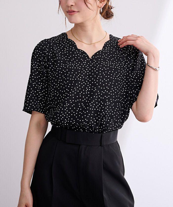 Vネックスカラップタックスリーブトップス【メール便可／60】 | ur's