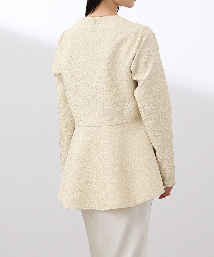 ふくれジャガードクルーネックペプラムプルオーバー | ur's（ユアーズ）