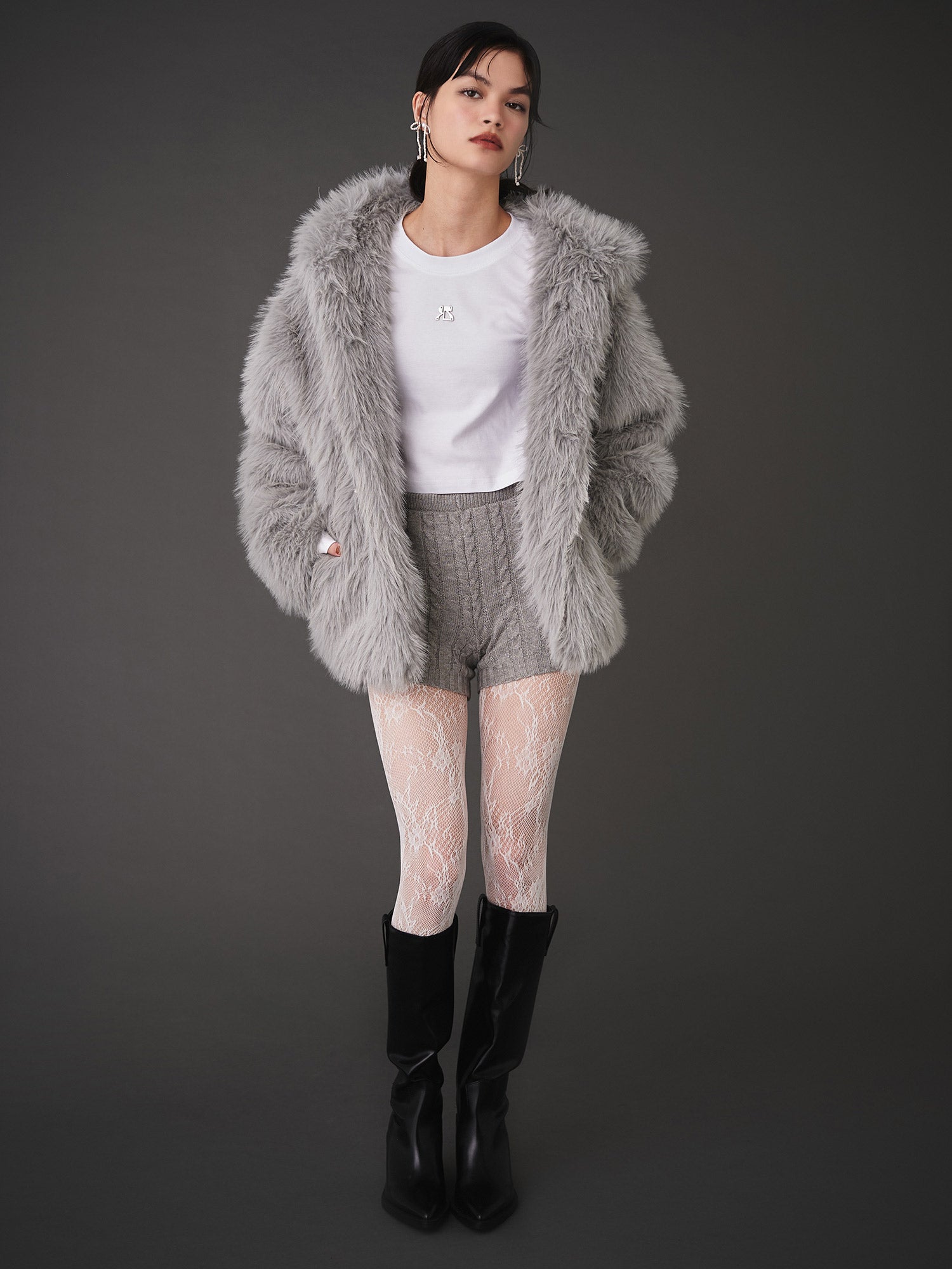 フェイクファーコート